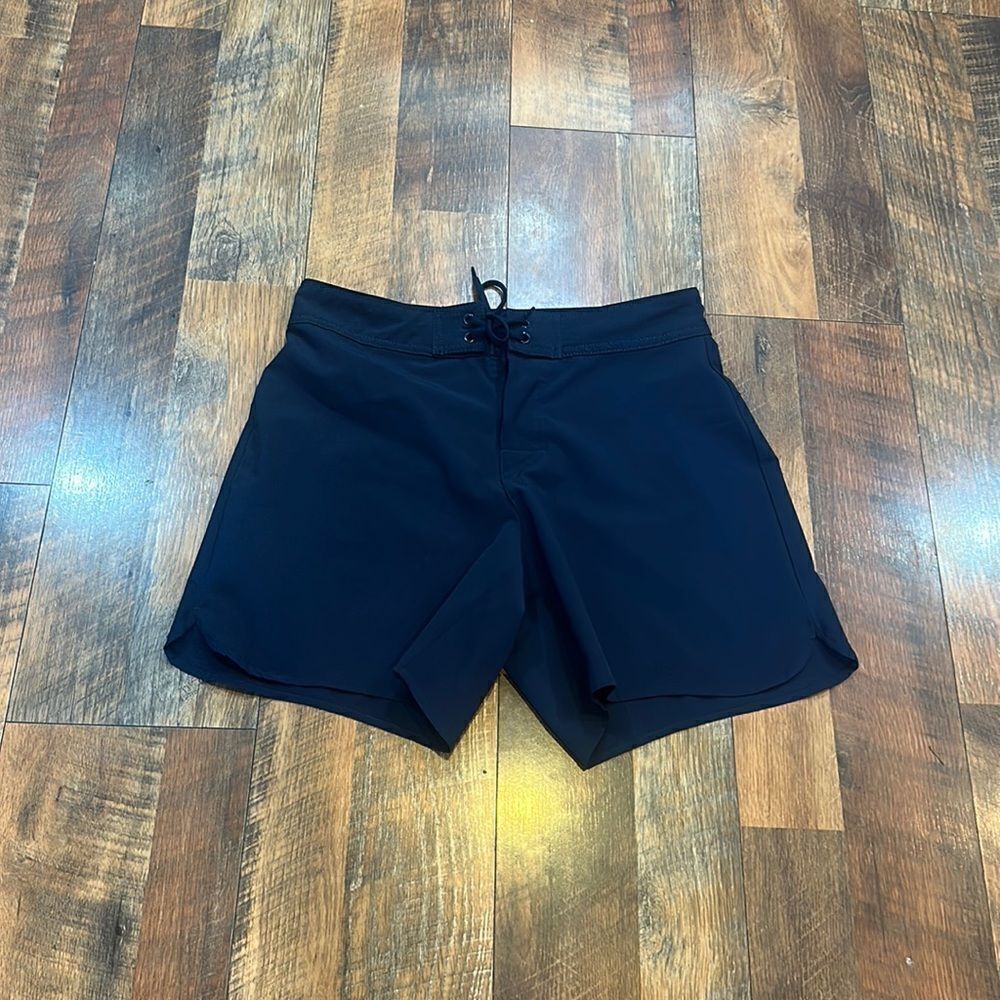 Carve shorts 4 (1850)